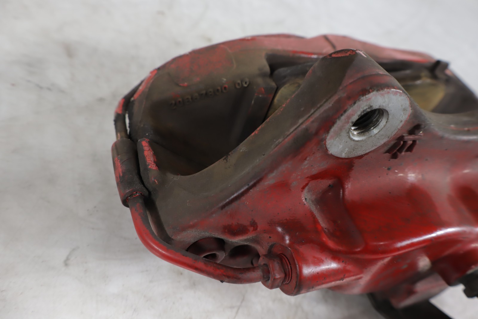 Maserati Ghibli 2014-2024 Rear Right Brembo brake caliper with pads Red