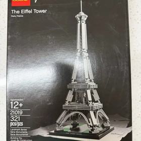 LEGO Architecture Eiffel Tower 21019 - Used