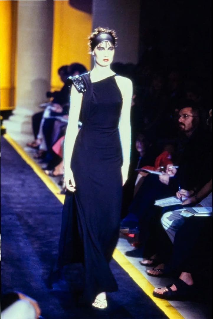 USED 97AW GIANNI VERSACE SILK BLEND DRESS SIZE 38 ARCHIVE VERYGOOD thumbnail 2