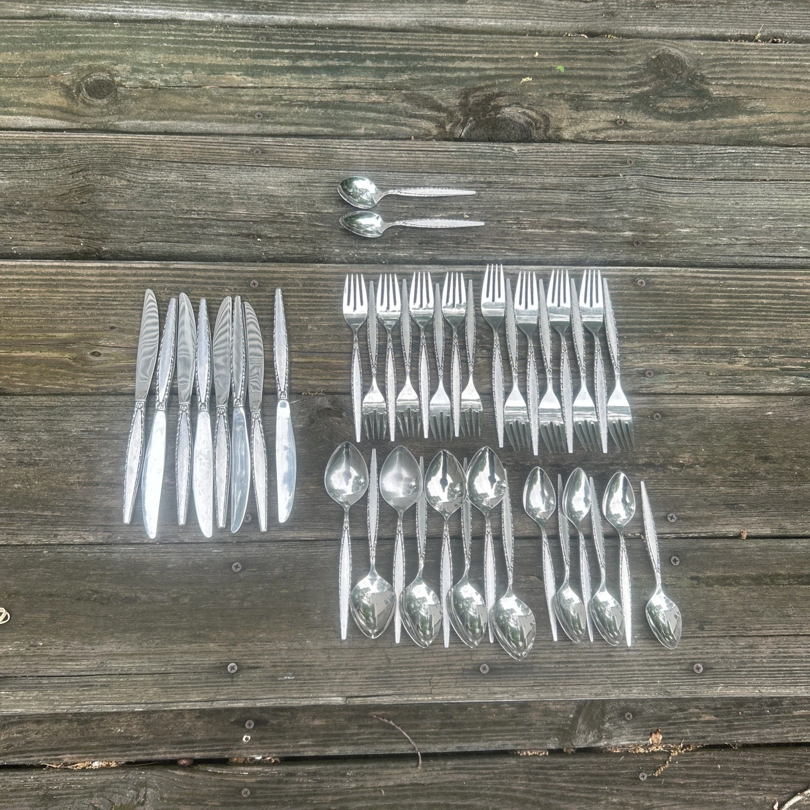 45pc MCM 1960’s Oneida Community ‘Venetia’ Stainless Flatware Set Betty Crocker