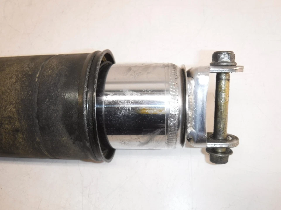 1983 HONDA SILVER WING 650 REAR BACK SHOCK ABSORBER - Image 2 of 4
