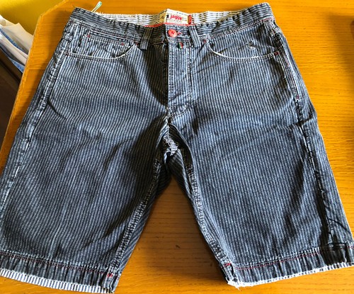 Bermuda Uomo Jaggy | eBay