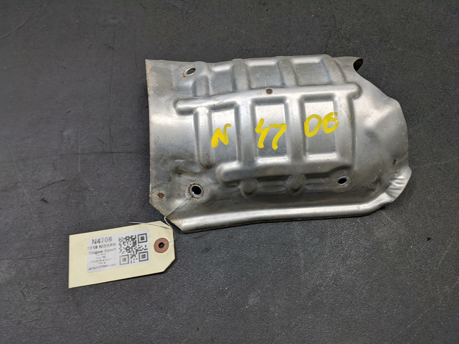 Exhaust Manifold Catalytic Heat Shield Protector 2019 Nissan Rogue