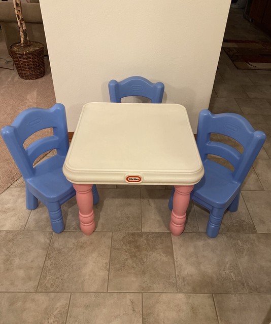 little tikes table and chairs
