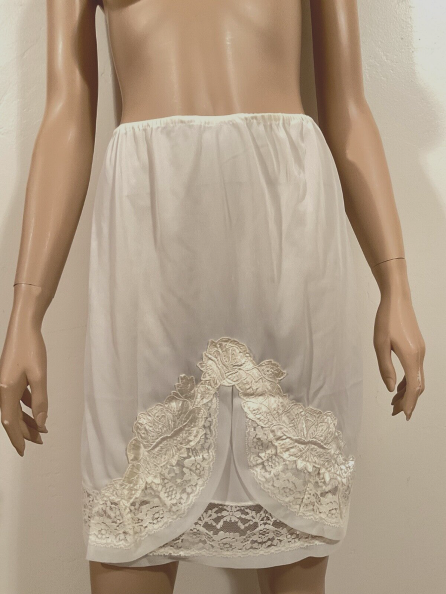 VINTAGE 1960s SLIP SKIRT LINGERIE SILKY WHITE FLORAL LACE HALF