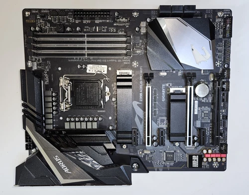 Carte mère GIGABYTE Z390 AORUS PRO WIFI LGA 1151 Intel Z390 ATX