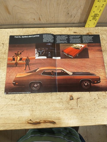 1970 Ford '70 Vintage Sales Brochure Catalog - Picture 7 of 12