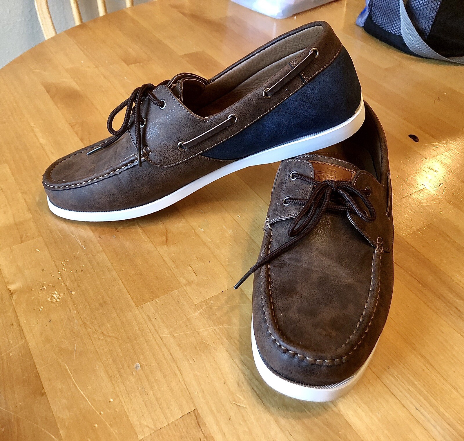 men's casual shoes size 15 wide
