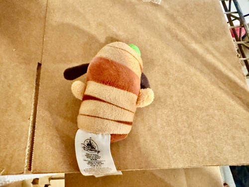 Disney Parks Munchlings Terrifying Treats Plüsch - Goofy - Mummy Hot Dog - Bild 5 von 8