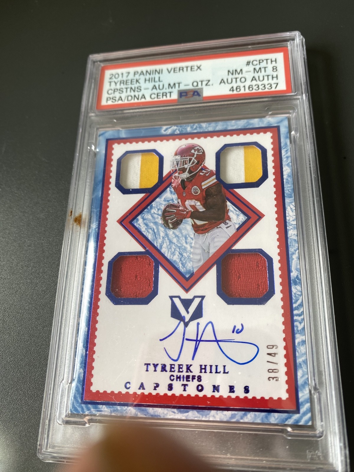 2017 Panini Vertex Tyreek Hill Psa 8 NM-Mt Auto- 4 Patches view 1