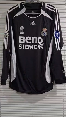 01 - R. Madrid 06/07 AWAY UEFA - Black - RONALDO # 9 - XL (Run