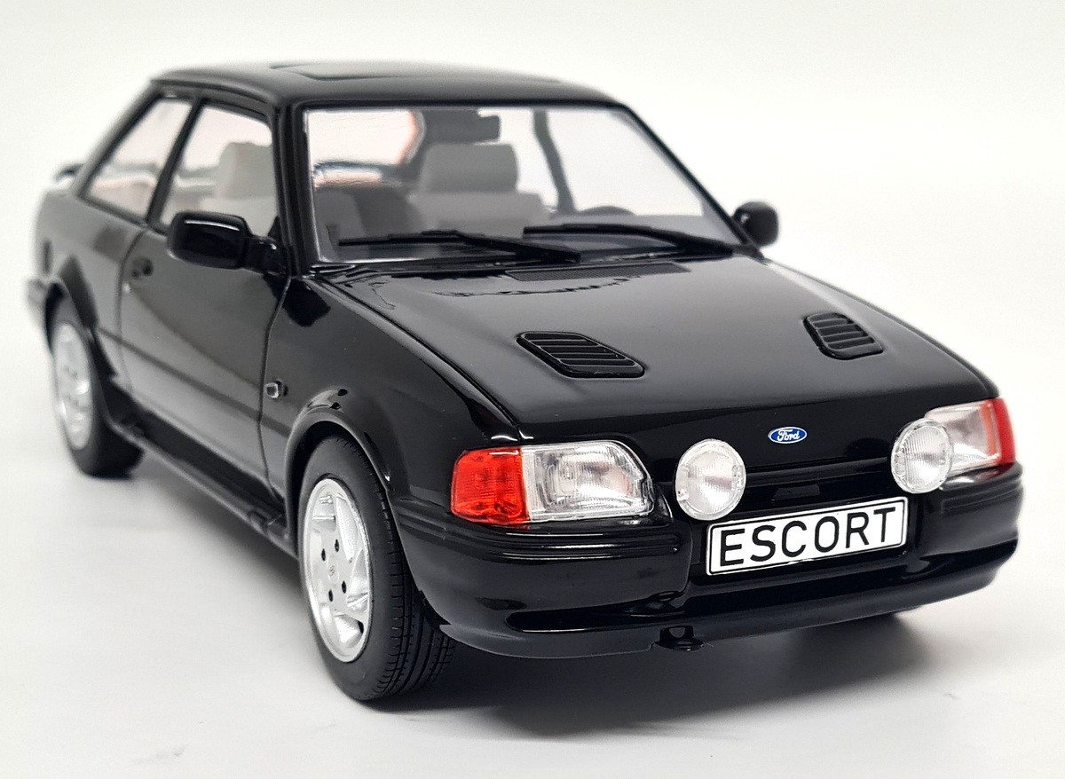 MCG 1/18 Ford Escort RS Turbo S2 Mk4 Black 1990 LHD Diecast scale model car