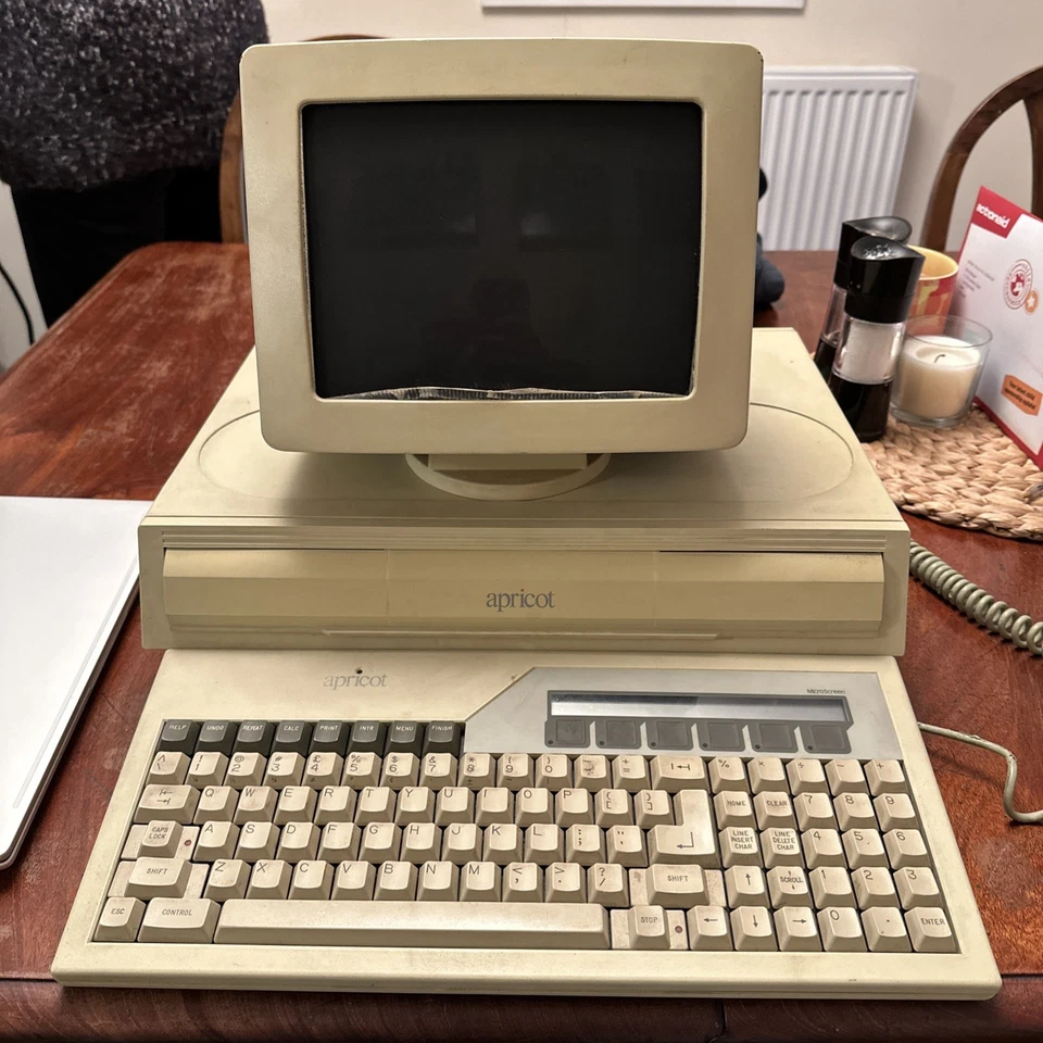 Apricot Twin Floppy Vintage Computer