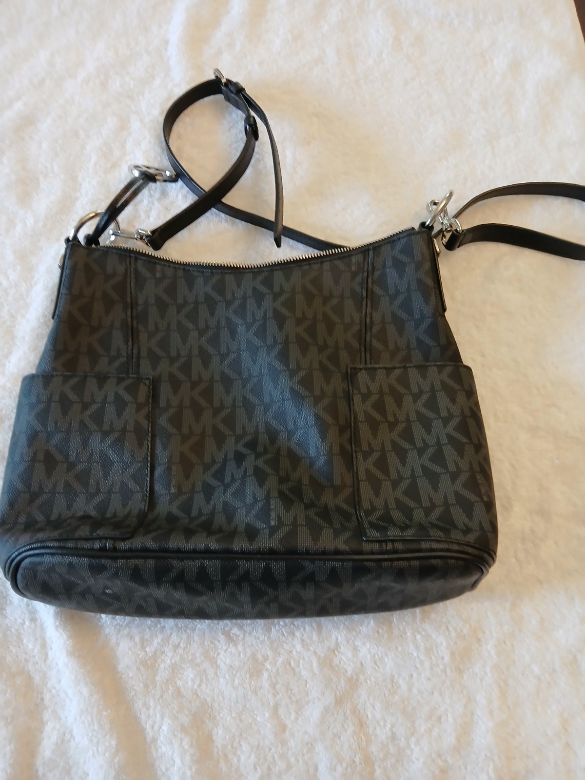 Michael Kors Black & Gray Logo Bag — image 4