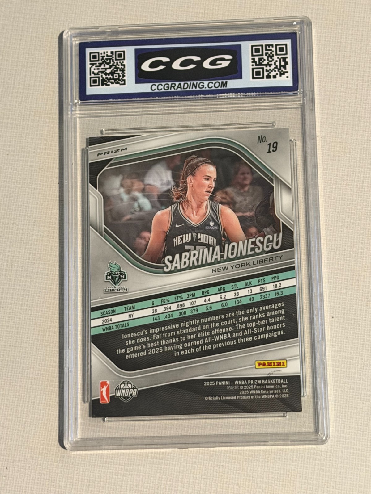 Sabrina Ionescu 2025 WNBA Green Prizm #19, GRADED 10 GEM MINT Liberty (c) view 2
