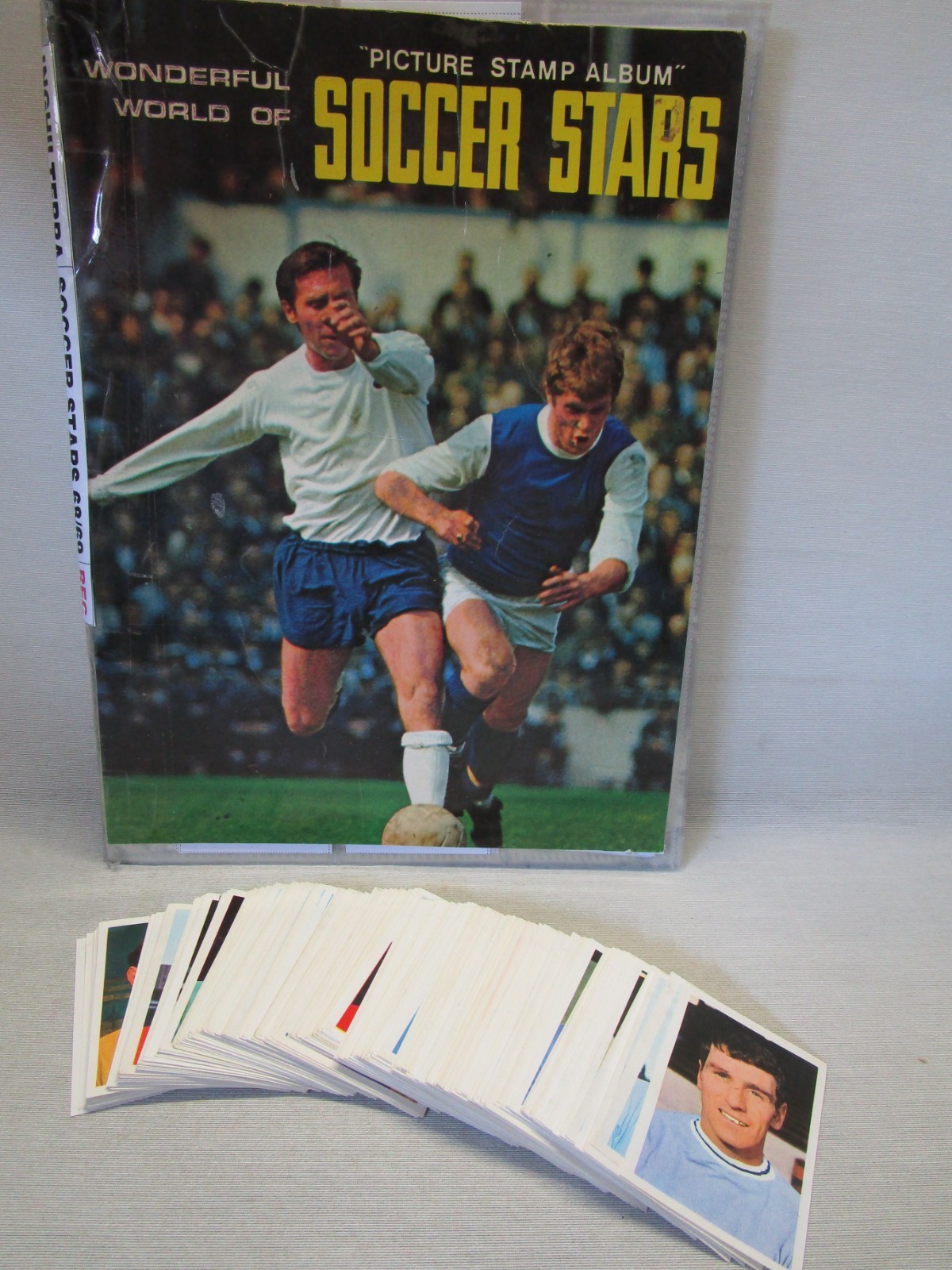 INGHILTERRA SOCCER STARS 1968-69- LOTTO 269 FIGURINE DIVERSE-RECUPERATE - OTTIME