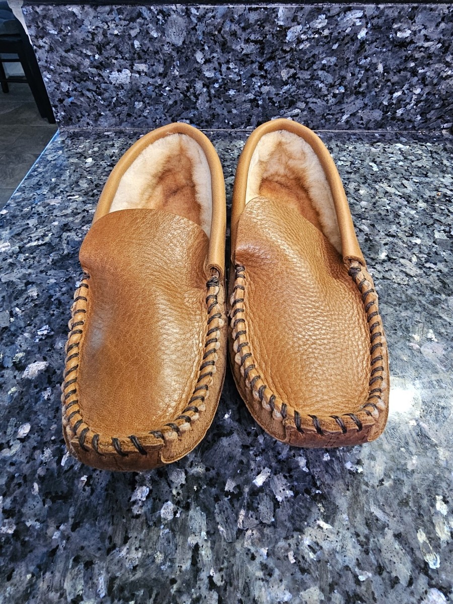 Tehuelches - Tehuelches hand-stitched moccasins