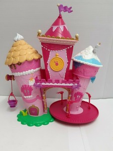 lalaloopsy castle