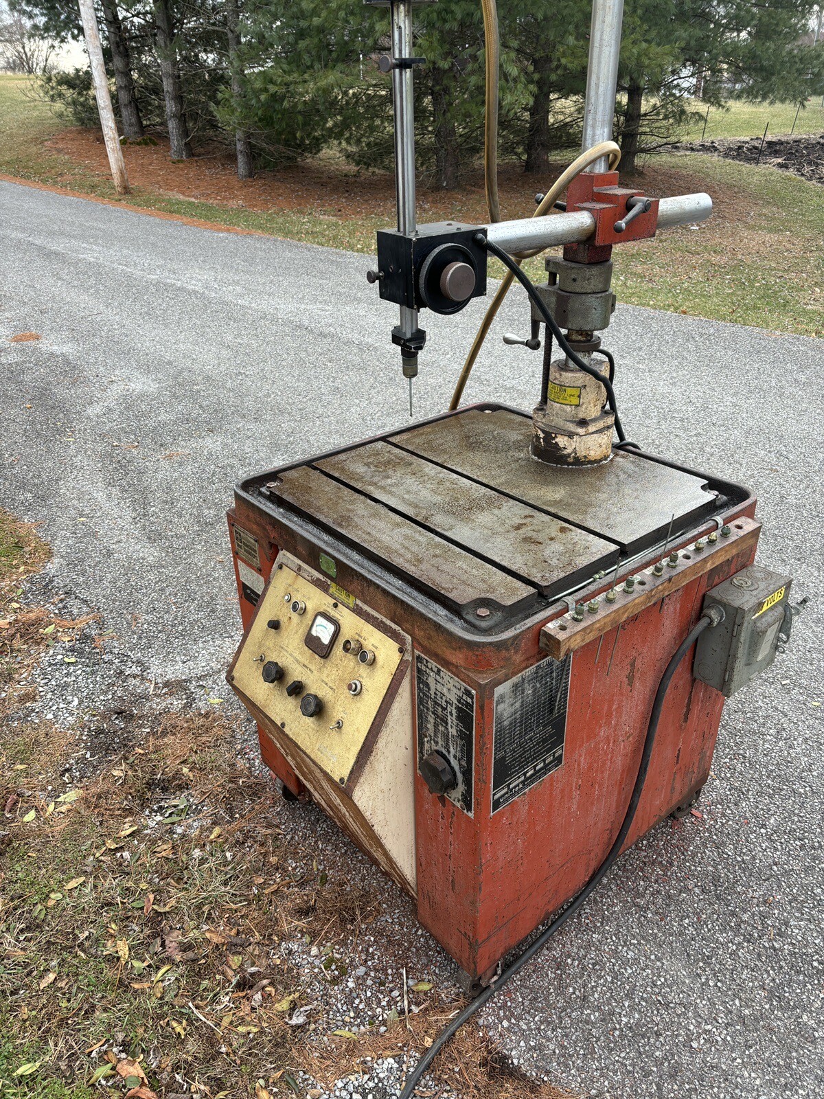 Uni-Tek (Electro Arc) 300sg Swivel Head Tap Disintegrator Servo Feed Head