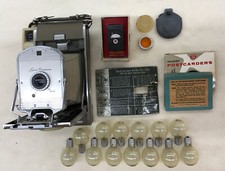 Vintage Polaroid Land Camera Model 800 Kit  Case Light Flash  acc. Untested