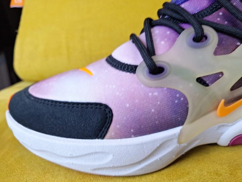 Size 7Y - Nike React Presto Premium Galaxy - Image 3 of 4