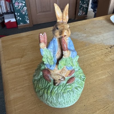 Vintage Schmid Beatrix Potter Peter Rabbit ceramic music box