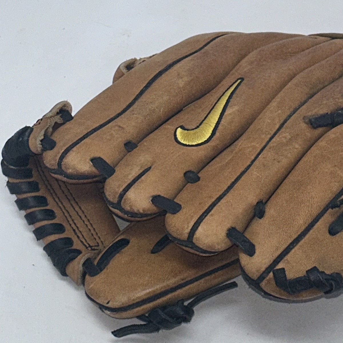 Nike PRO GOLD 1175 Baseball Glove Right Hand Throw RH 11.75