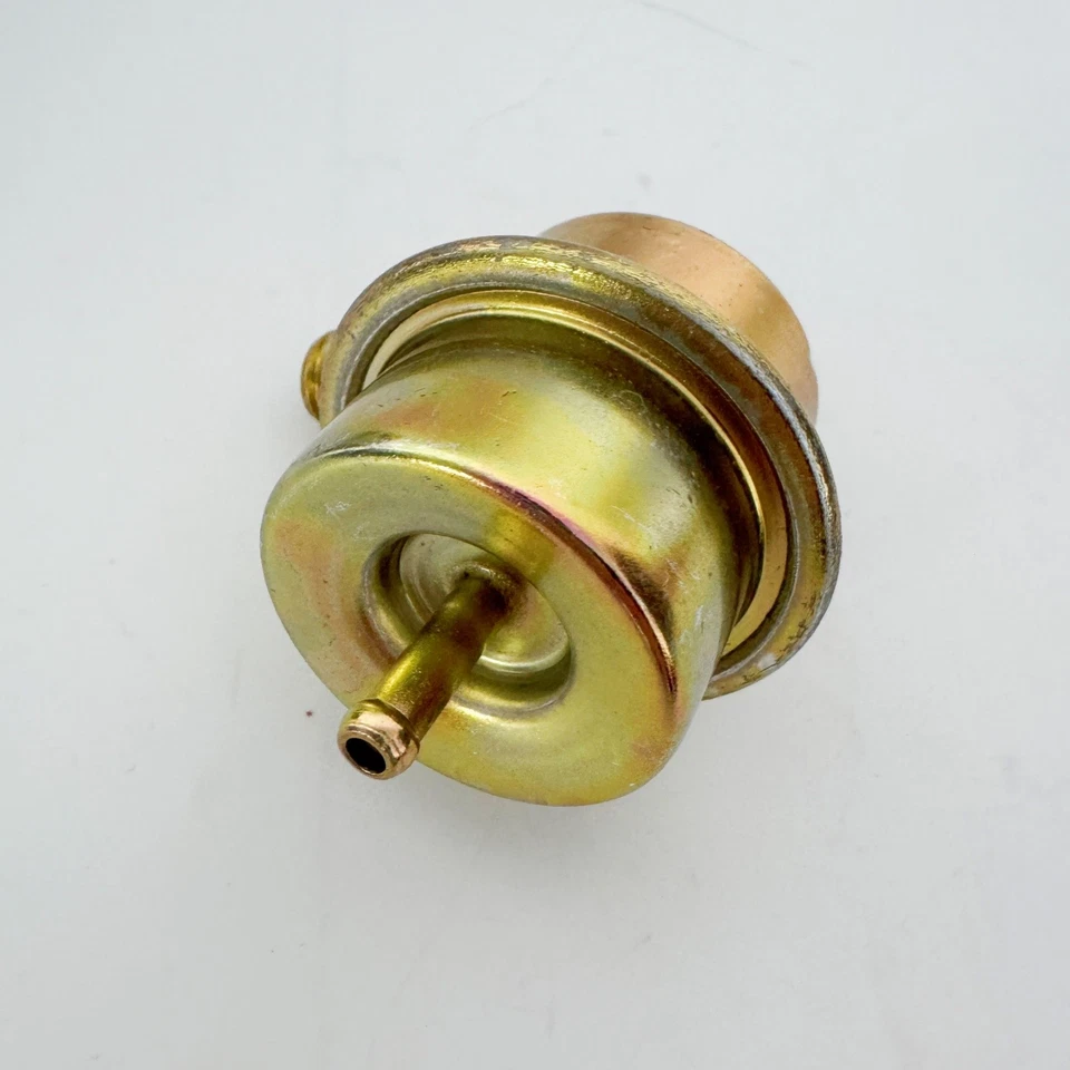 Fuel Injection Pressure Regulator Bosch 0280161007 For Mercedes Benz W123 W116 Foto 4 de 4