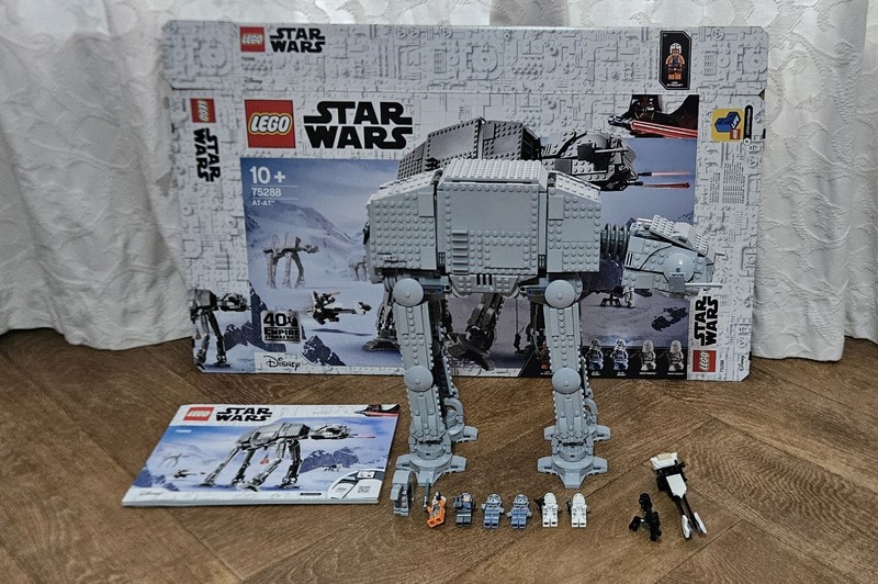 LEGO Star Wars AT-AT 75288 Complete Set
