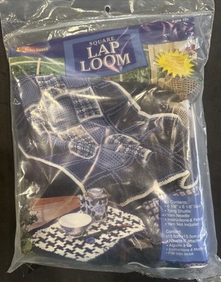 Craft House Square Lap Loom Kit 6 1/8 Weaving #10211 Tying Shuttle Yarn Needle