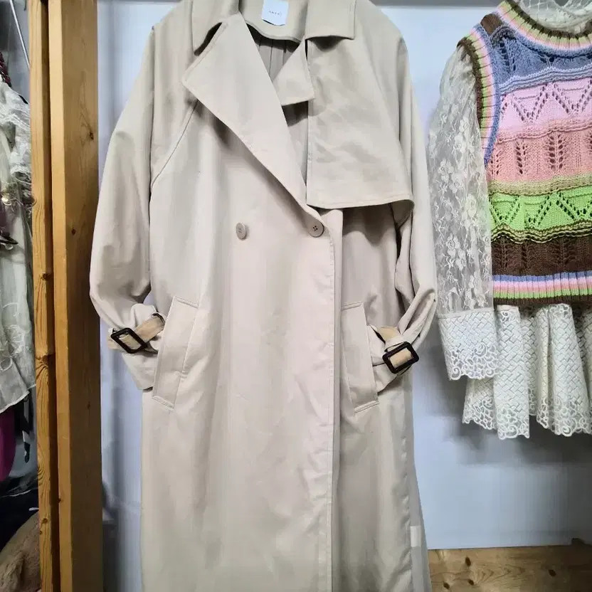 Ameri Premium Pleated Trench Coat Classic Elegant… - image 7