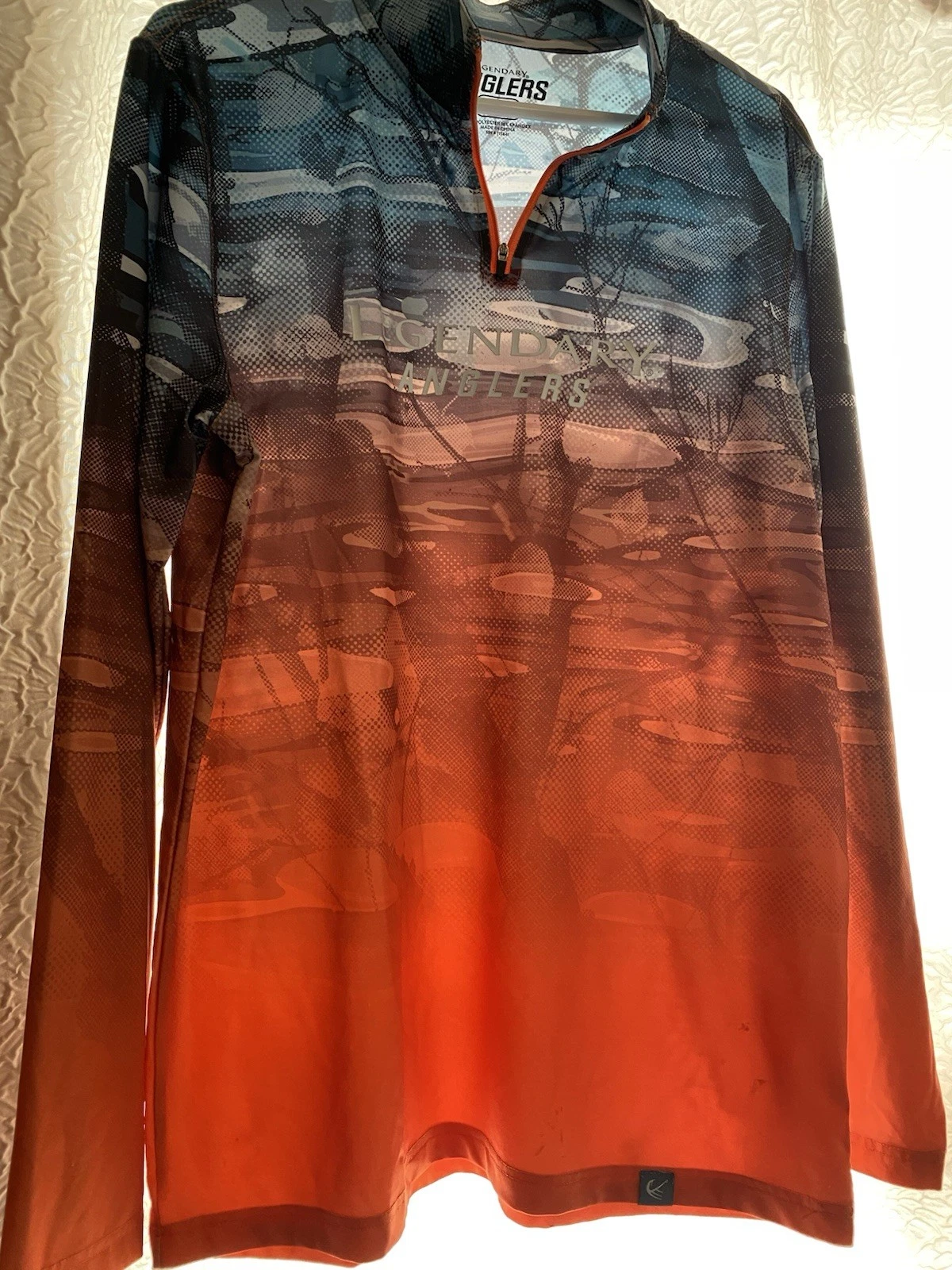 Ledgendary Whitetails Fishing Shirt Men's Medium