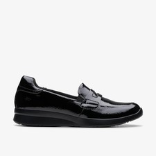 Clarks Womens Ellowyn Penny Black Crinkle Patent Loafers,Slip Ons Synthetic