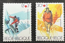  Belgium - Set Of 2 Semi-postal Stamps - Hiking And Mountain Climbing - #B1023-4