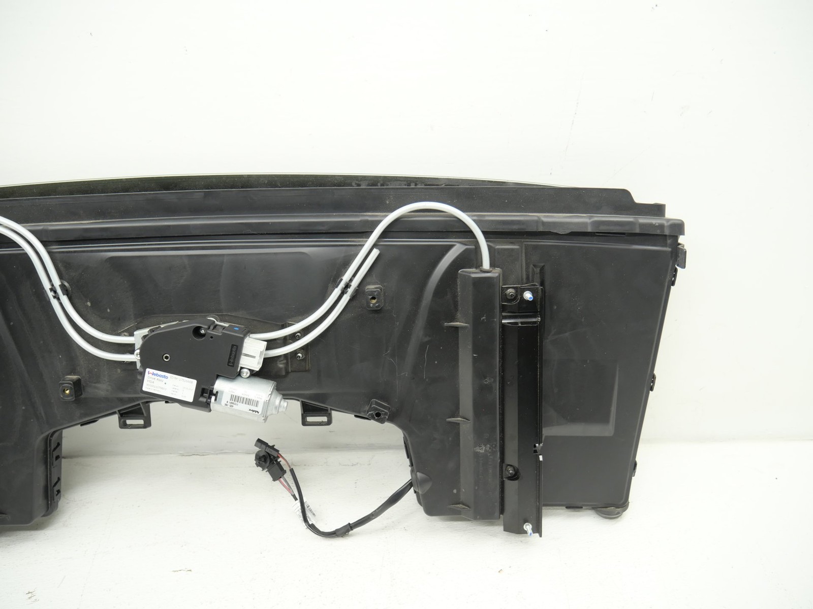 Audi R8 Spyder 2017-2023 Rear Window regulator P/N 4S7890203A