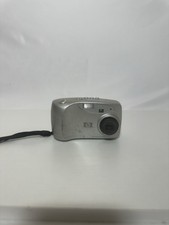 HP Photosmart 612 Digital Camera Silver, Auto Focus, 2.31MP, 2X Zoom For Parts