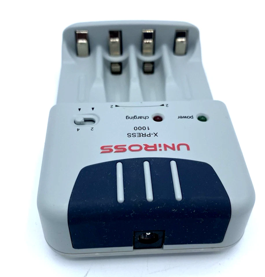 UNiROSS X-Press 1000 Ladegerät AAB03002-1 Schnellladegerät für AA AAA Batterien - Bild 2 von 4