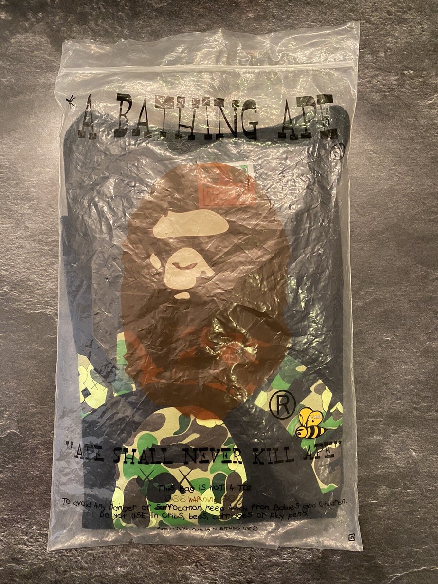 KAWS ORIGINALFAKE BAPE GALLERY フライヤー A Bathing Ape BAPE 2005