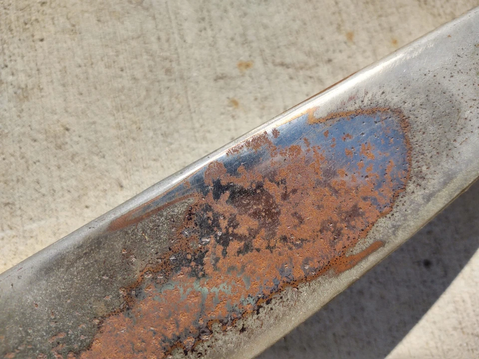 Capucha envolvente rejilla vertical original Austin Healey 3000 MK2 MK3 BJ7 BJ8, usada Foto 4 de 4