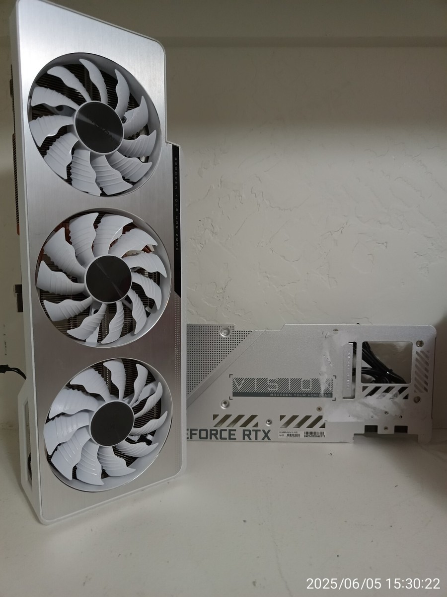 Gigabyte RTX 3080Vision OC 10G Card GV-N3080VISION Graphics Card