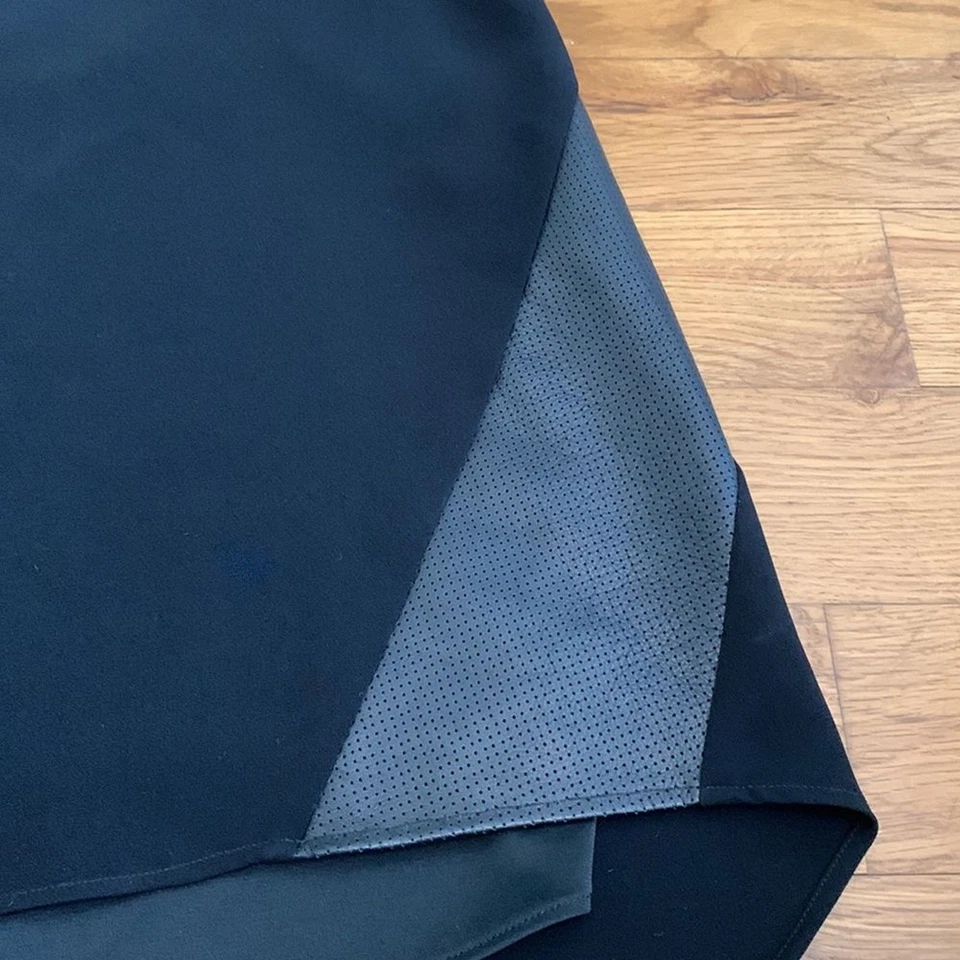 Camiseta sin mangas de cuero Rag & Bone New York negra espalda cruzada talla pequeña Foto 2 de 4