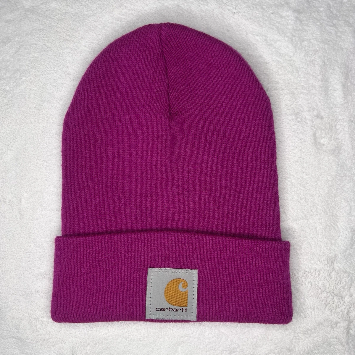 NWOT never worn Carhartt Beanie Set - Black and hot Pink Carhartt Adult Beanie Hat | Used - like new | $8.00 | Green  main image 3