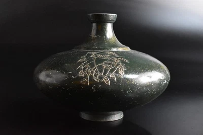 B521: Japanese Casting copper FLOWER VASE Ikebana - Image 1 of 4