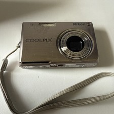 Nikon Coolpix S700 for Parts