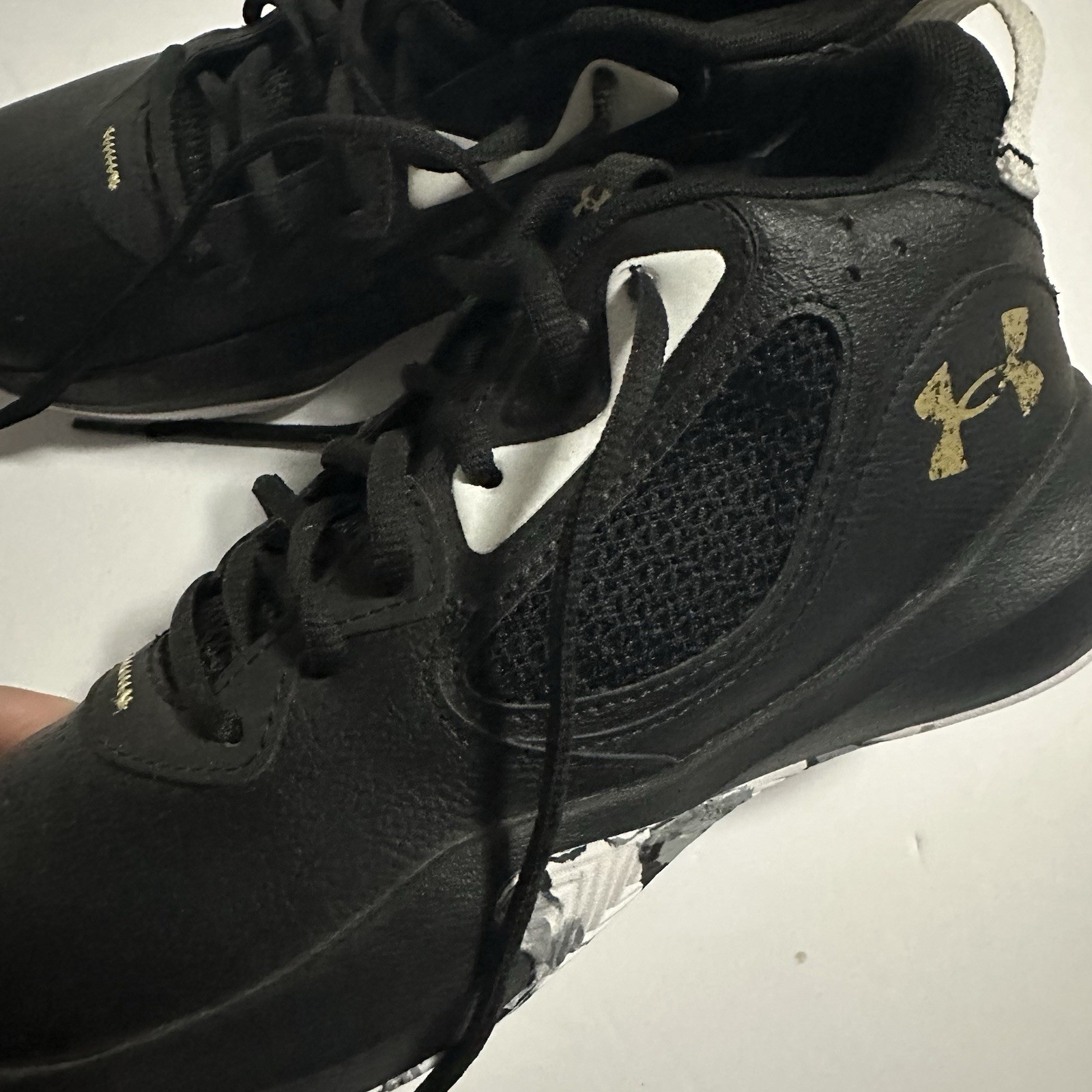 SAOLA Scarpe da basket nere Under Armour Lockdown 6 da ragazzo taglia 6 anni sneakers