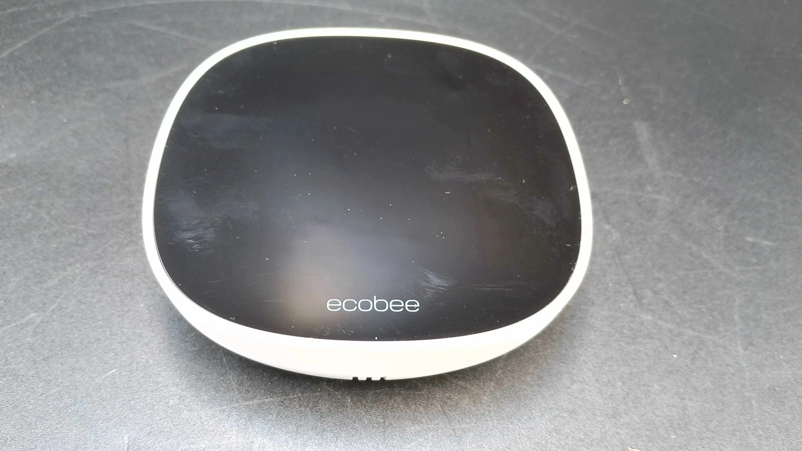 ecobee Smart Thermostat Essential programmable Thermostat *READ DESC* PC1725928