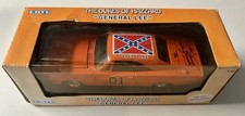 Dukes of Hazzard 1:25 pressofuso generale Lee firmato John "Bo" Schneider in scatola