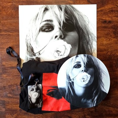 Miley Cyrus Bass Persuades LISTENING PARTY BUNDLE shirt slipmat poster lanyard