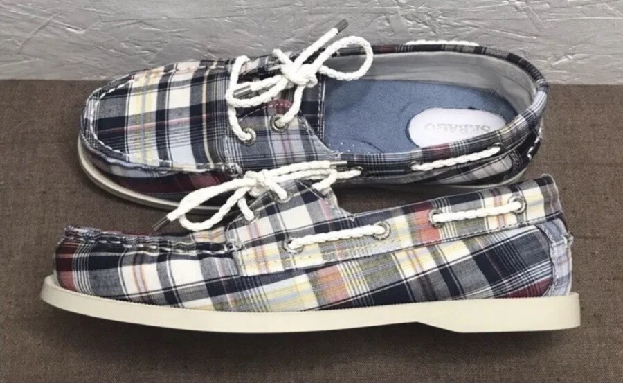EUC Sebago Seashore Two-Eye Women's Boat Shoes Blue, Red Plaid Canvas Size 8M - Image 3 of 4