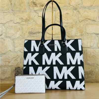 MICHAEL KORS EVERLY LG CONVERTIBLE GRAPHIC TOTE BAG MK/wALLET